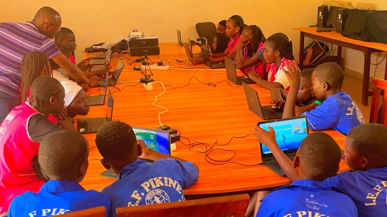 Atelier d'initiation informatique — IEF Pikine
